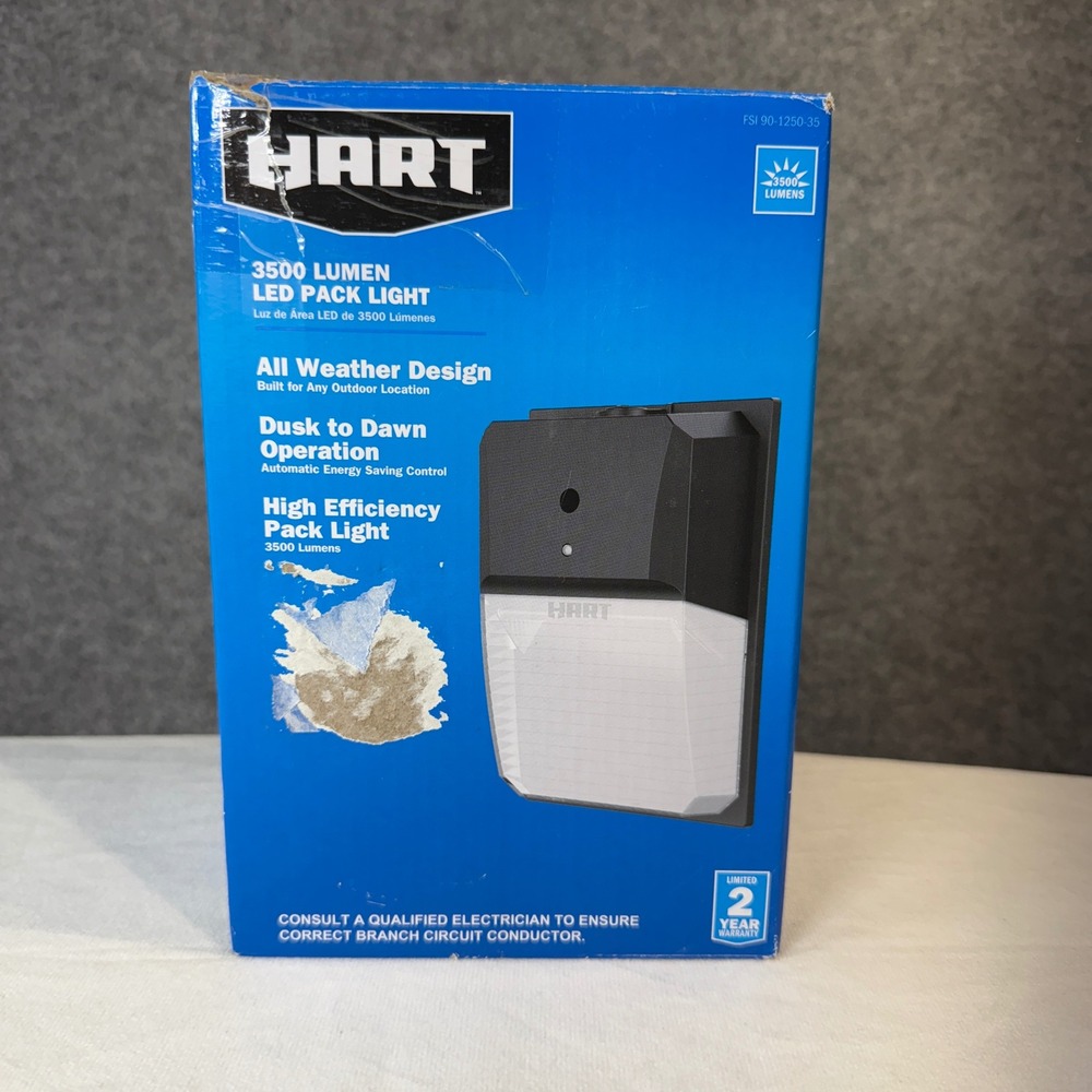 HART 3500 Lumen LED Pack Light All Weather Dusk Dawn Outdoor Security‎ Lighting
